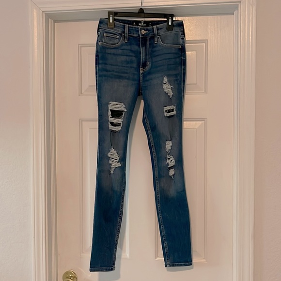 Hollister high-rise super skinny, soft stretch jeans - Picture 1 of 5